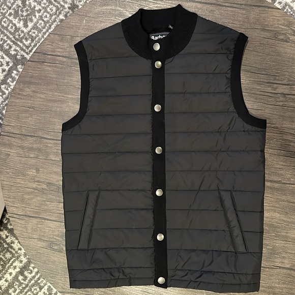 Barbour Other - BARBOUR Men’s Essential Gilet Vest in Black Size Medium